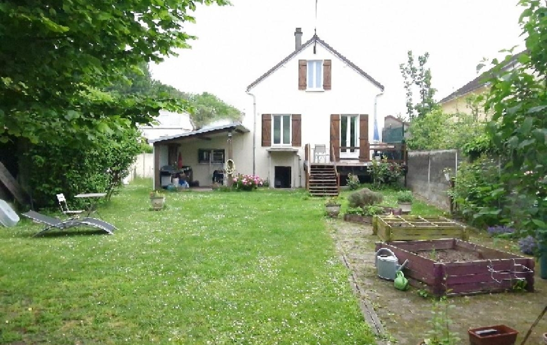 Nogent sur Oise Immobilier : Maison / Villa | NOGENT-SUR-OISE (60180) | 80 m2 | 233 000 € 