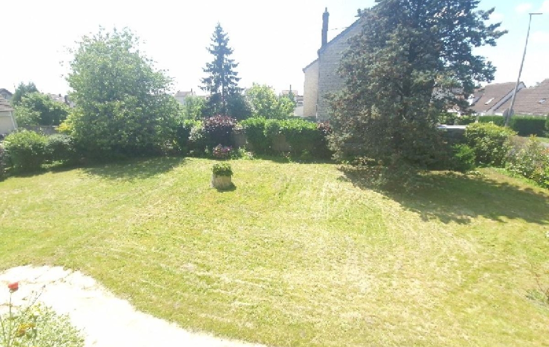 Nogent sur Oise Immobilier : House | NOGENT-SUR-OISE (60180) | 220 m2 | 389 000 € 