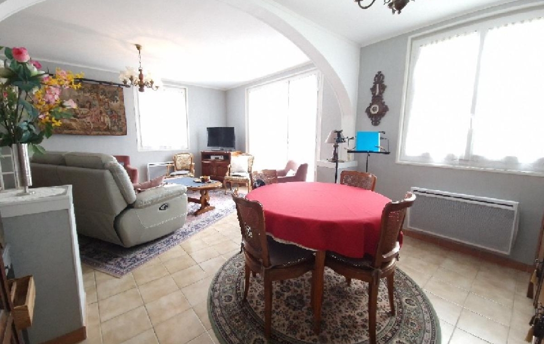 Nogent sur Oise Immobilier : Maison / Villa | CREIL (60100) | 60 m2 | 194 000 € 