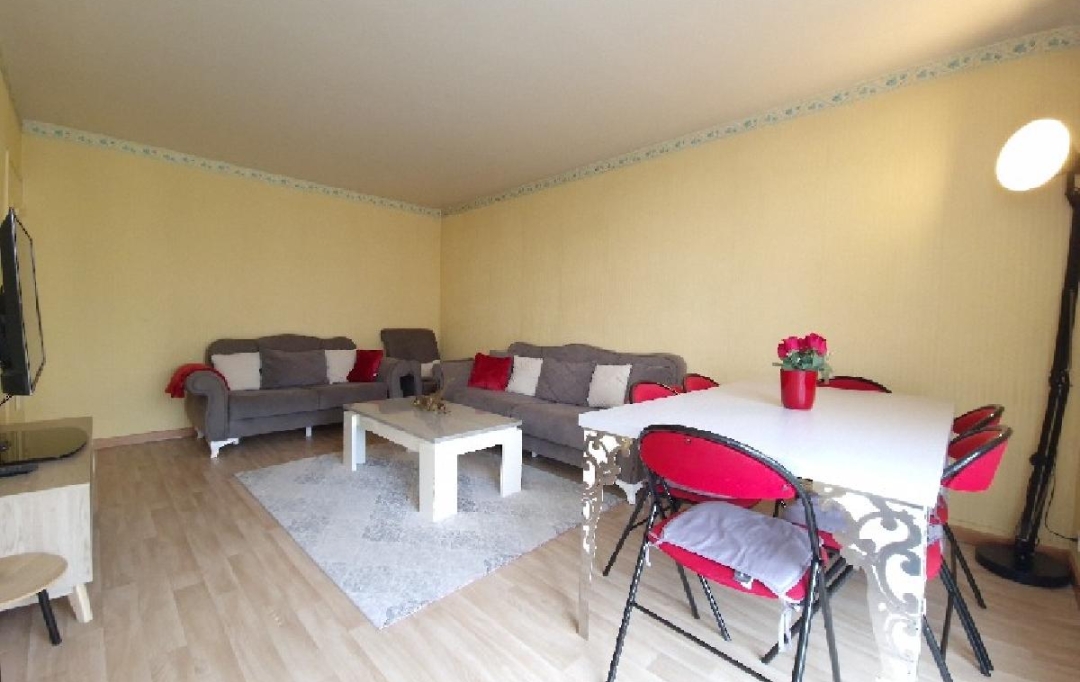 Nogent sur Oise Immobilier : Apartment | NOGENT-SUR-OISE (60180) | 66 m2 | 118 000 € 