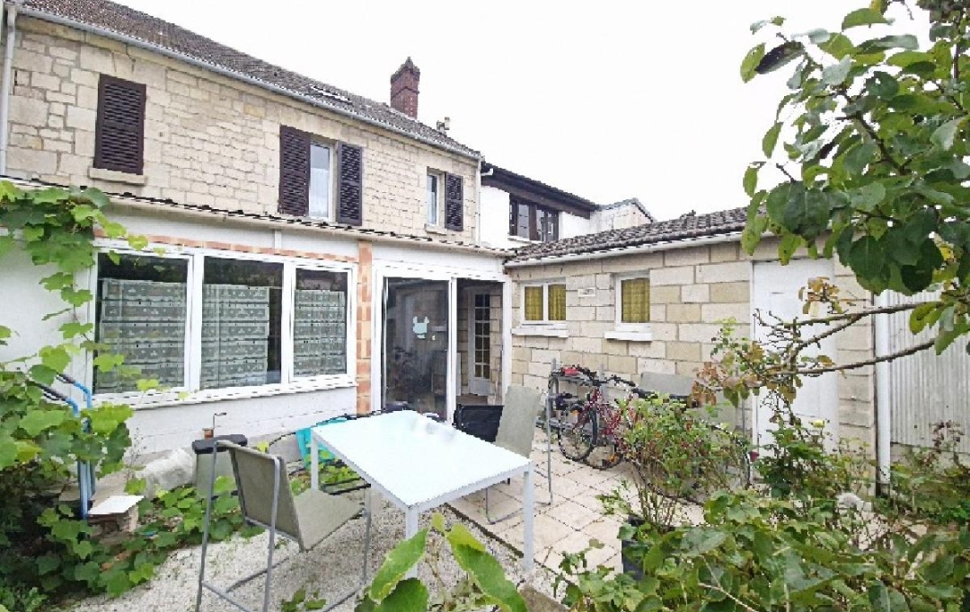 Nogent sur Oise Immobilier : Maison / Villa | CREIL (60100) | 130 m2 | 189 000 € 