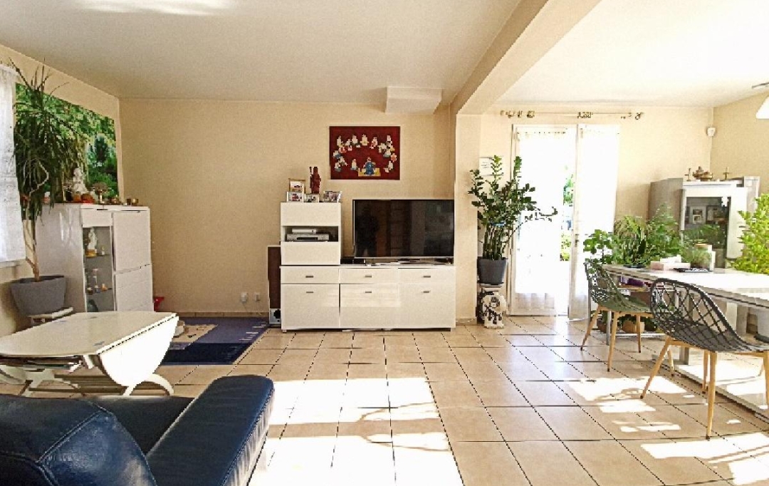 Nogent sur Oise Immobilier : Maison / Villa | NOGENT-SUR-OISE (60180) | 81 m2 | 235 000 € 