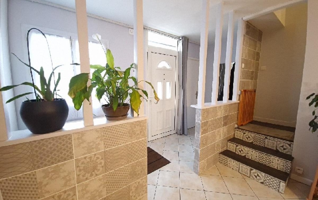 Nogent sur Oise Immobilier : House | NOGENT-SUR-OISE (60180) | 92 m2 | 230 000 € 